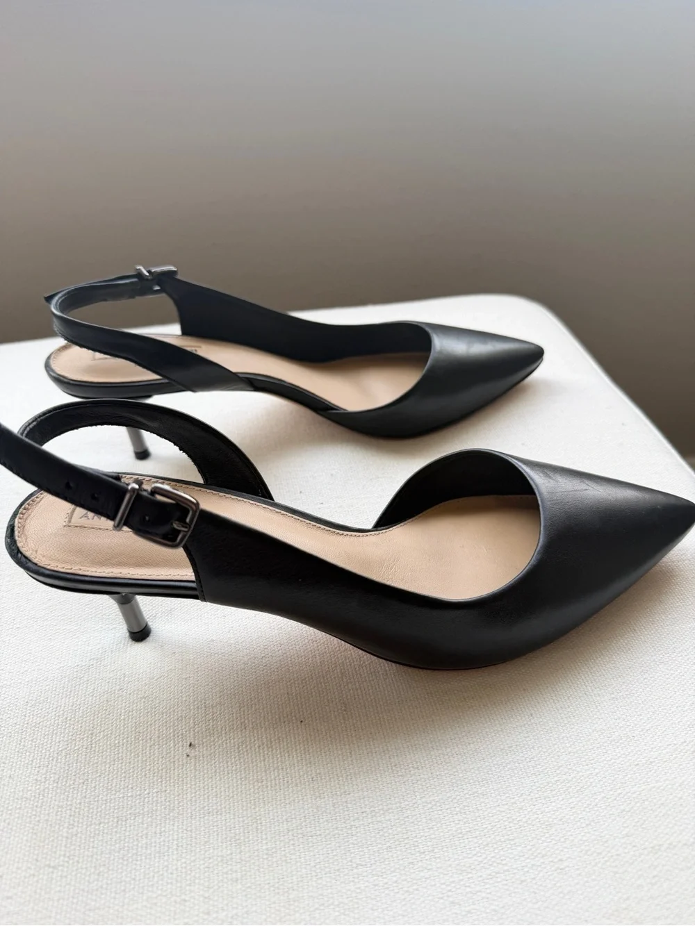 Antonio Melani Black Leather Pointed-Toe Slingback Pumps Size 8.5